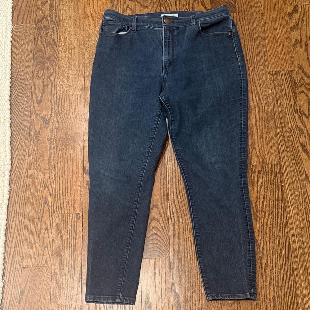 LOFT Women's Dark Blue Skinny Jeans high rise ankle